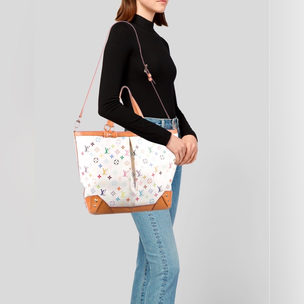 Authentic Louis Vuitton Tote by Marc Jacobs 👜